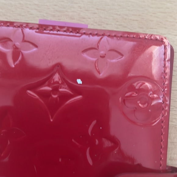 Louis Vuitton small agenda in red vernis leather - Picture 2 of 5